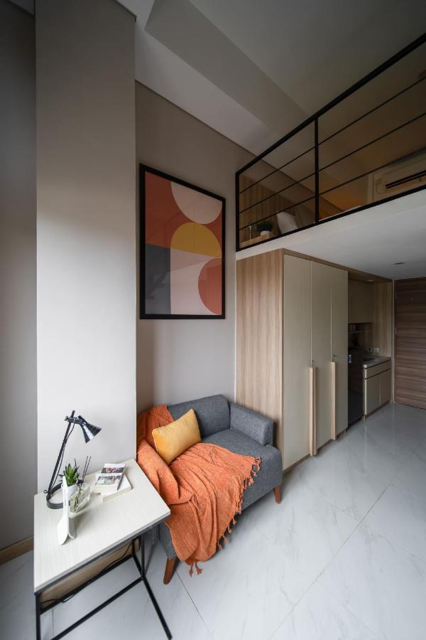 Cove Prima Aparthotel Jakarta Buitenkant foto