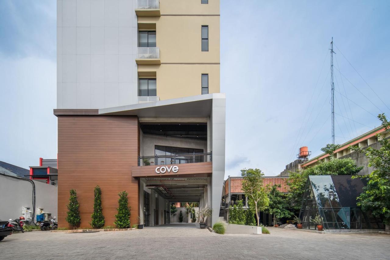 Cove Prima Aparthotel Jakarta Buitenkant foto
