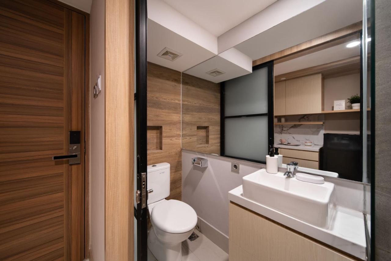 Cove Prima Aparthotel Jakarta Buitenkant foto