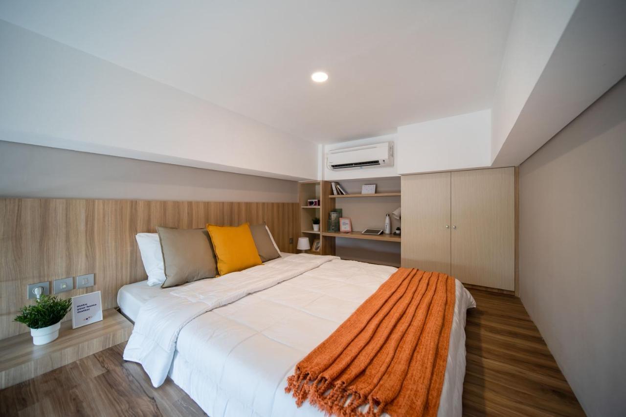 Cove Prima Aparthotel Jakarta Buitenkant foto